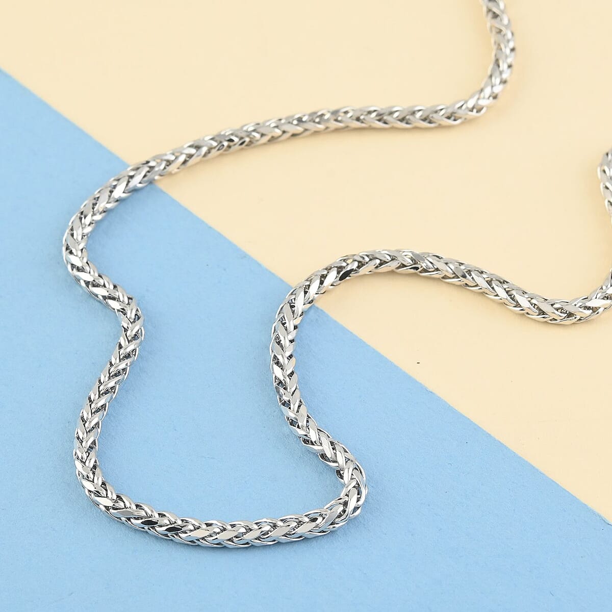 OTTOMAN TREASURE 10K White Gold 2.7mm Chevron Braided Necklace 22 Inches 5.7 Grams image number 1