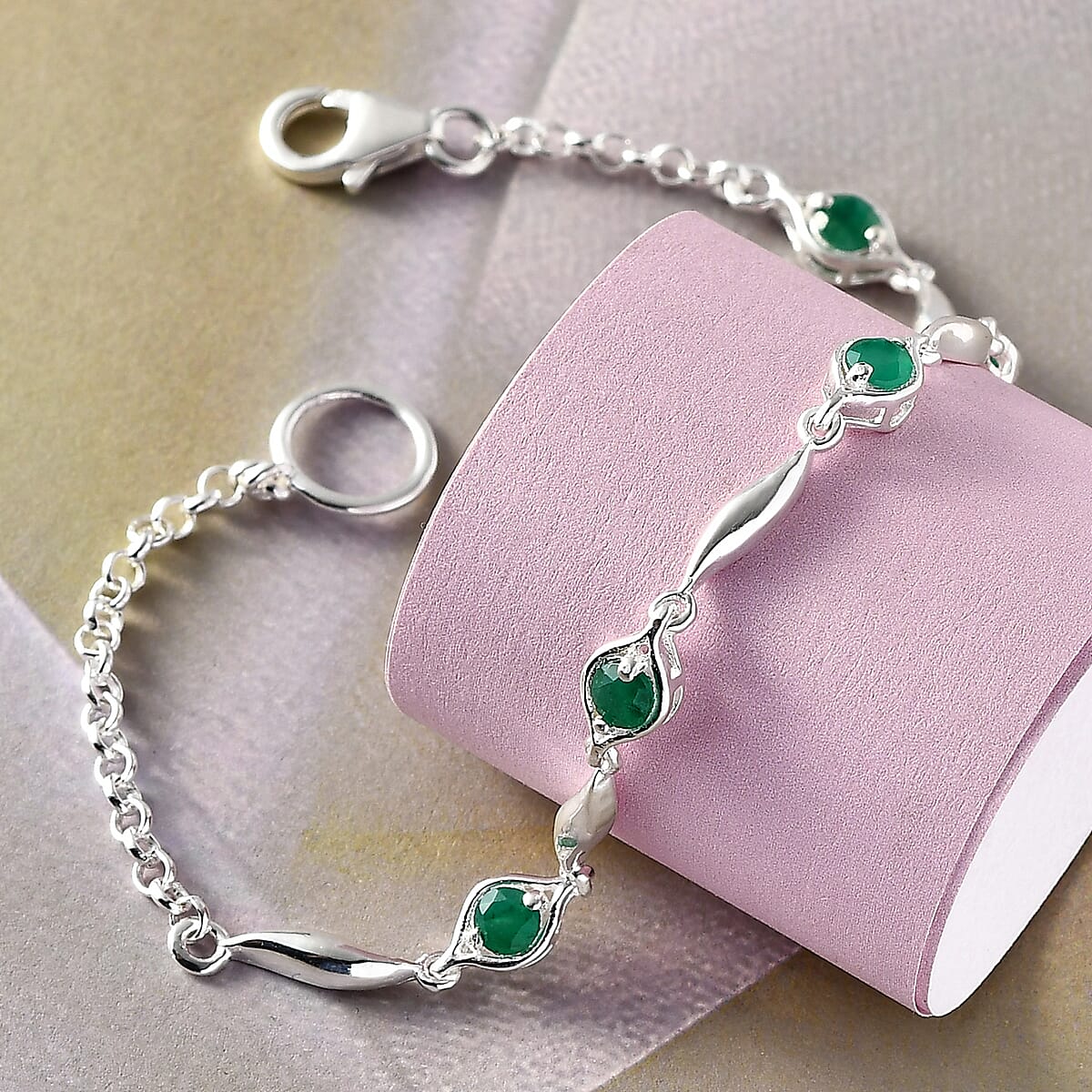 Kagem Zambian Emerald Station Bracelet in Sterling Silver (7.25 In) 0.85 ctw image number 3