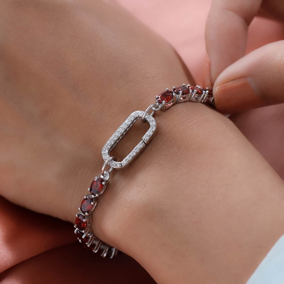 Mozambique Garnet and White Zircon Tennis Bracelet in Platinum Over Sterling Silver (7.25 In) 15.60 ctw image number 1