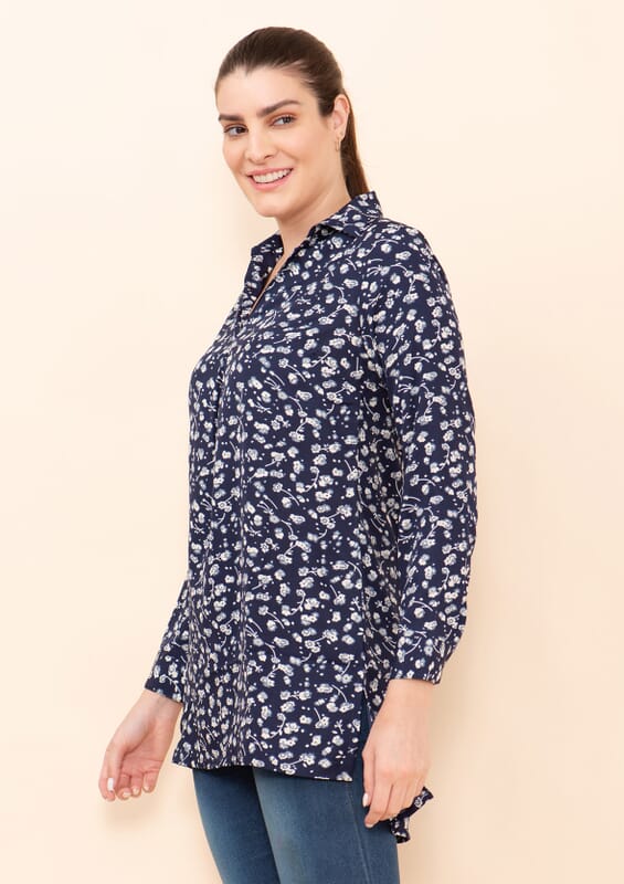 Tamsy Blue Micro Collared with Sleeve Top -L