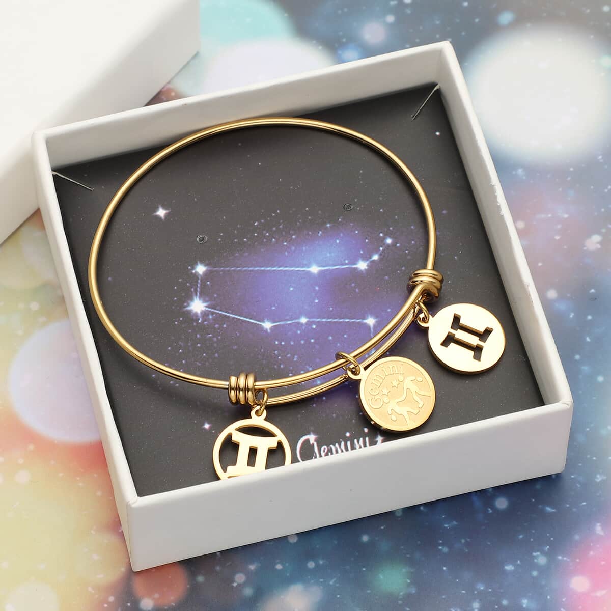 Gemini Zodiac Bangle Bracelet Gift Set in ION Plated Yellow Gold Stainless Steel (6-9 in) image number 0