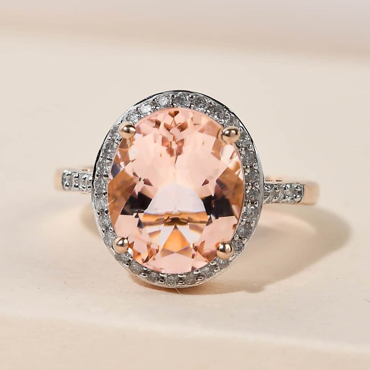 Luxoro 10K Rose Gold AAA Marropino Morganite and G-H I3 Diamond Halo Ring (Size 8.0) 3.60 Grams 4.15 ctw image number 1