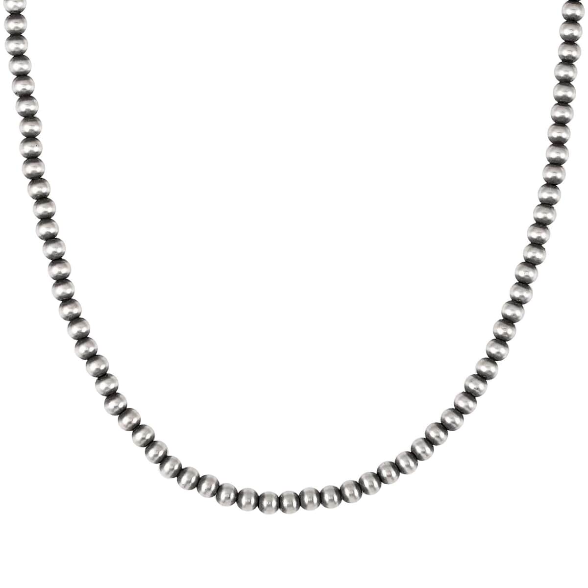 MADE IN AMERICA Santa Fe Style Sterling Silver Navajo Pearl Beaded Necklace 20 Inches 12.80 Grams image number 0
