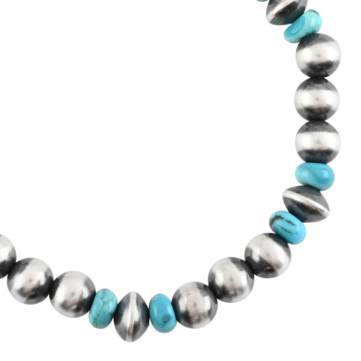 MADE IN AMERICA SANTA FE Style Turquoise Navajo Pearl Beaded Stretch Bracelet in Sterling Silver (9.6 g) 4.00 ctw image number 2