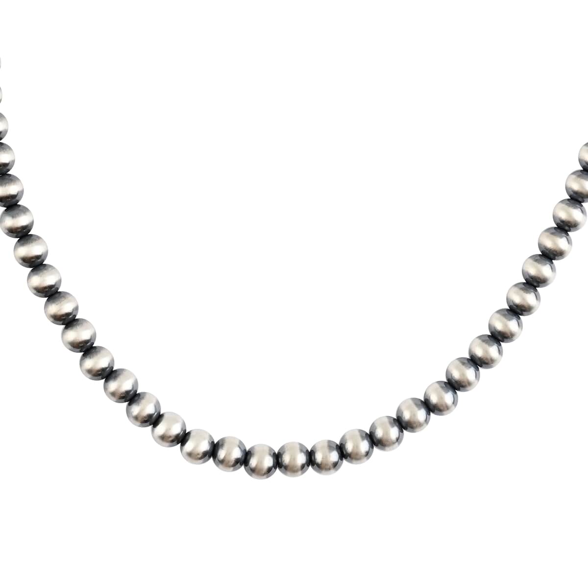 MADE IN AMERICA SANTA FE Style Sterling Silver Navajo Pearl Beaded Necklace 20 Inches 26.90 Grams image number 0