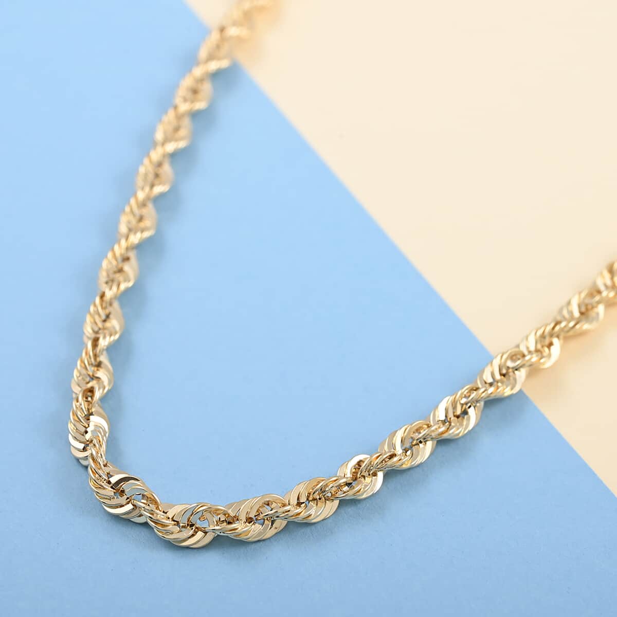 California Closeout Deal 10K Yellow Gold 4mm Rope Necklace 18 Inches 7.70 Grams image number 1
