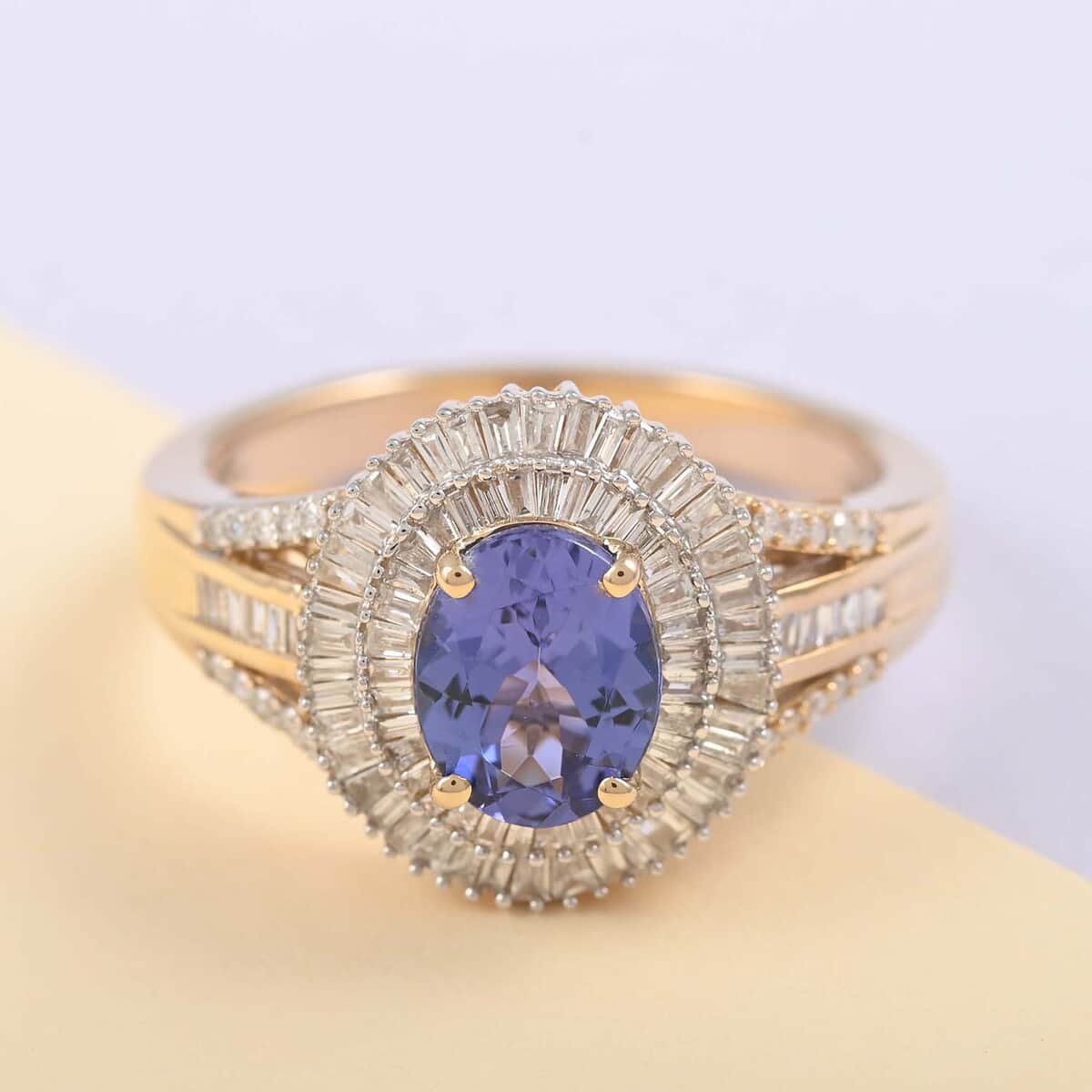 14K Yellow Gold AAA Tanzanite and G-H I1 Diamond Ring (Size 10.0) 6.90 Grams 3.00 ctw image number 1