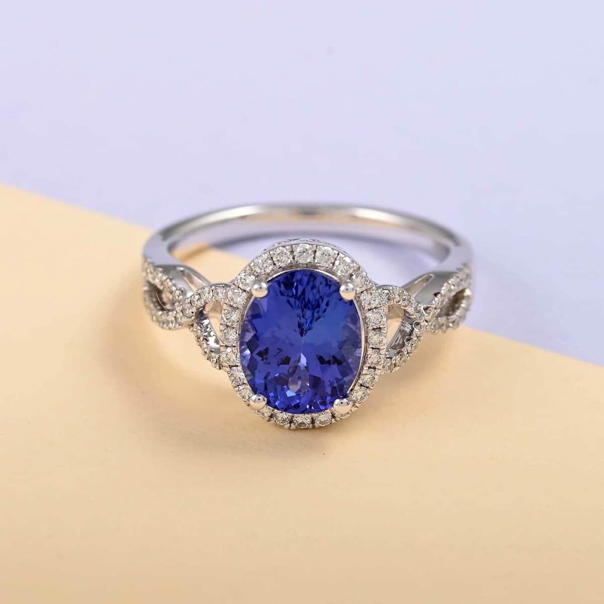 18K White Gold AAA Tanzanite and G-H SI Diamond Ring (Size 7.0) 4.85 Grams 2.40 ctw image number 1