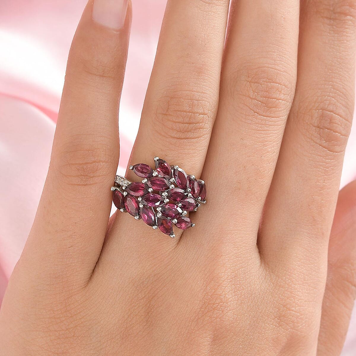 Orissa Rose Garnet and Natural White Zircon Floral Ring in Platinum Over Sterling Silver (Size 7.0) 5.60 ctw image number 2