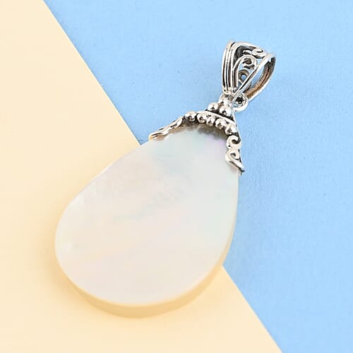 Mother of Pearl - Product card gallery slide 2 (9431400743167)