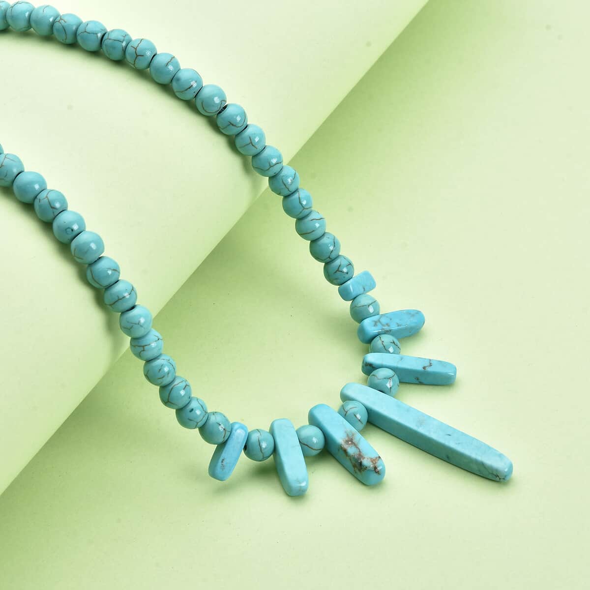Constituted Blue Howlite Necklace 18-20 Inches in Silvertone 160.00 ctw image number 1