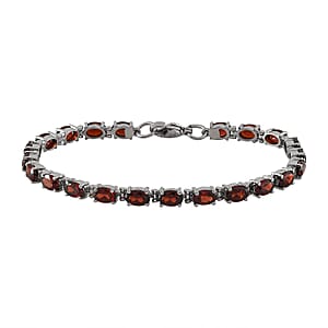 Mozambique Garnet 11.65 ctw Bracelet in Stainless Steel (7.50 In)