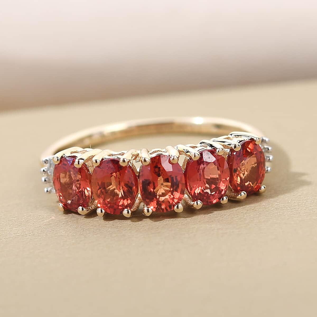 LUXORO 10K Yellow Gold AAA Red Sapphire and Diamond 5 Stone Ring (Size 10.0) 1.65 ctw image number 1