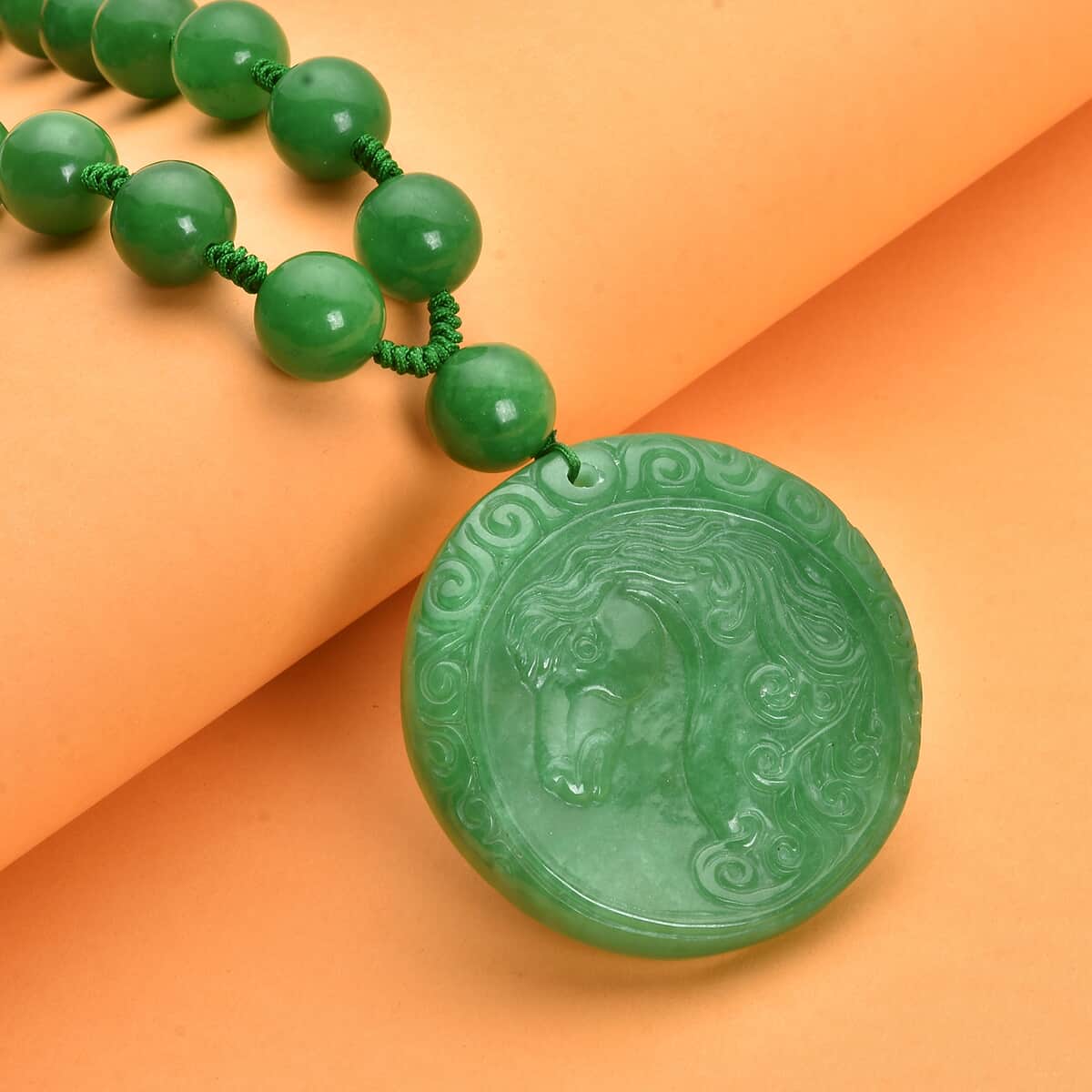 Green Jade Horse Carved Beaded Necklace 20 Inches in Rhodium Over Sterling Silver 602.50 ctw image number 1