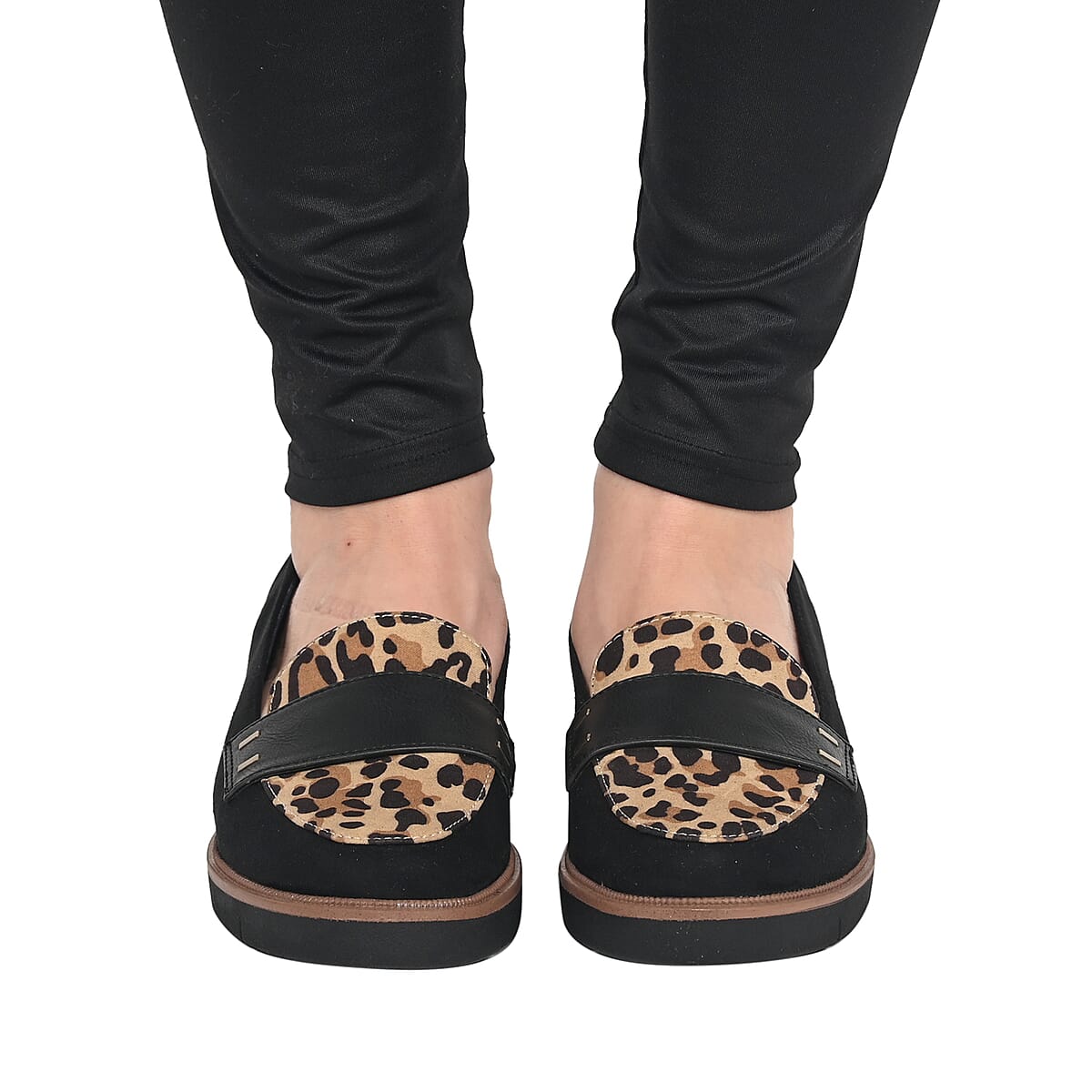 DR. SCHOLL&acirc;&euro;&trade;S Black Leopard Loafer (Size 6) image number 3