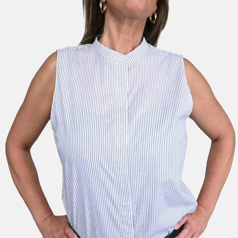 Tahari White with Black Striped Sleeveless Button-up Blouse - S