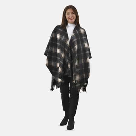 Tamsy Black & Gray Plaid Pattern Double Knit Poncho with Fringe image number 0