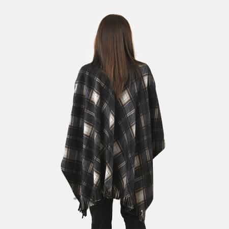 Tamsy Black & Gray Plaid Pattern Double Knit Poncho with Fringe image number 1