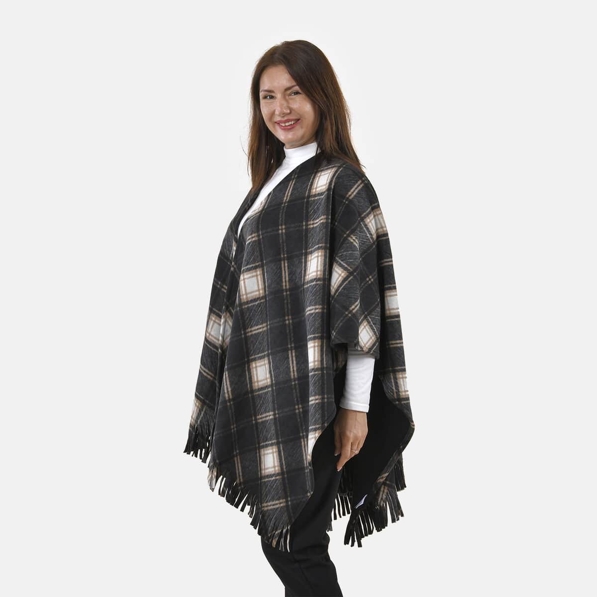 Tamsy Black & Gray Plaid Pattern Double Knit Poncho with Fringe image number 2