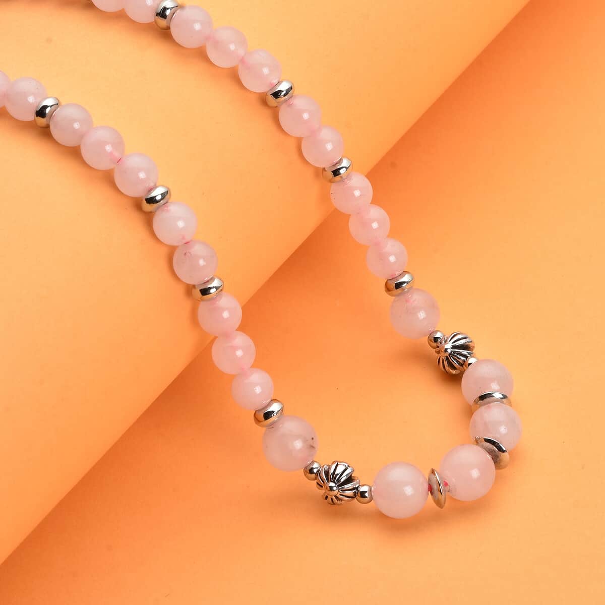 Galilea Rose Quartz and Resin Beaded Necklace 18-20 Inches in Silvertone 143.00 ctw image number 1