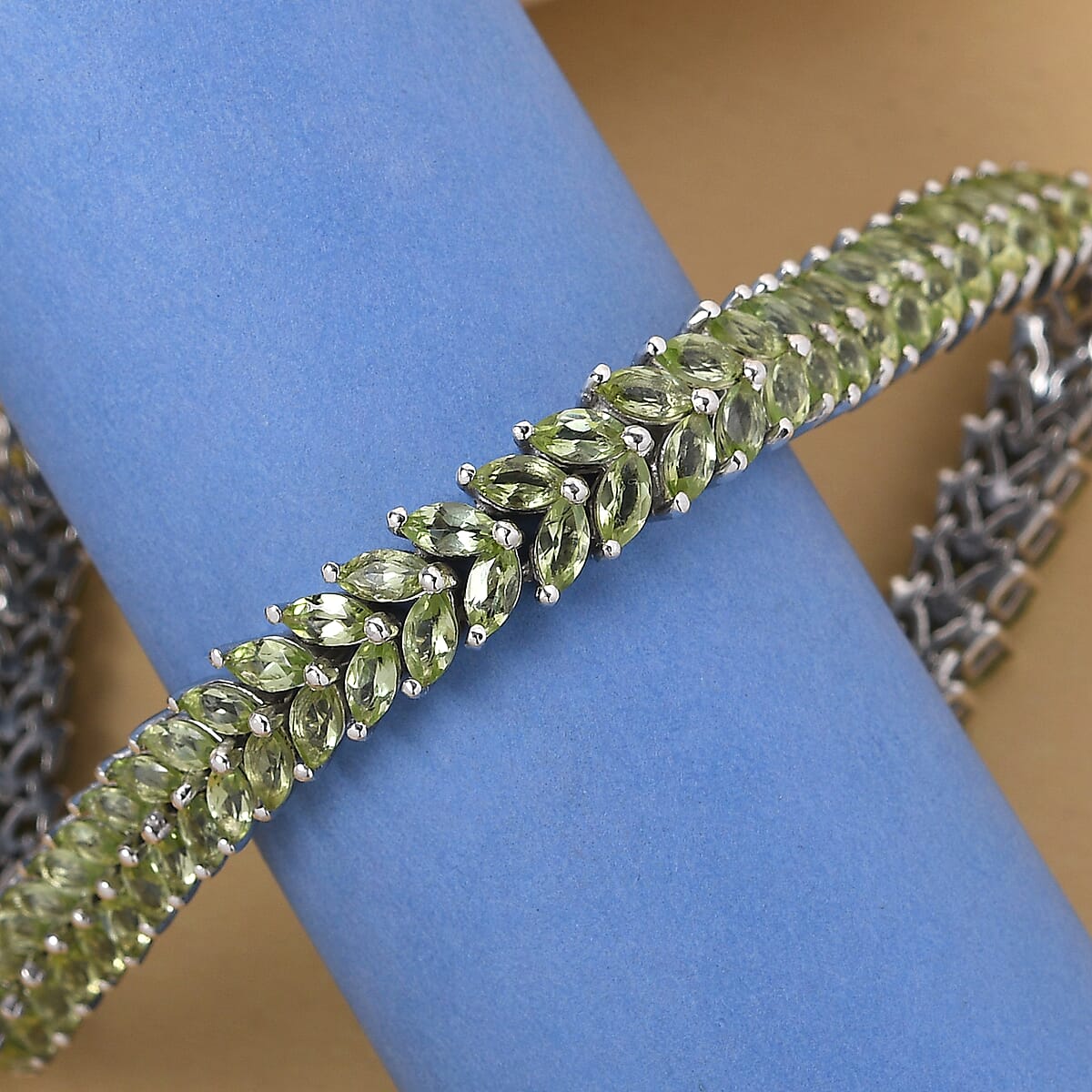 Arizona Peridot 2 Row Tennis Bracelet in Platinum Over Sterling Silver (8.00 In) 21 Grams 17.25 ctw image number 1