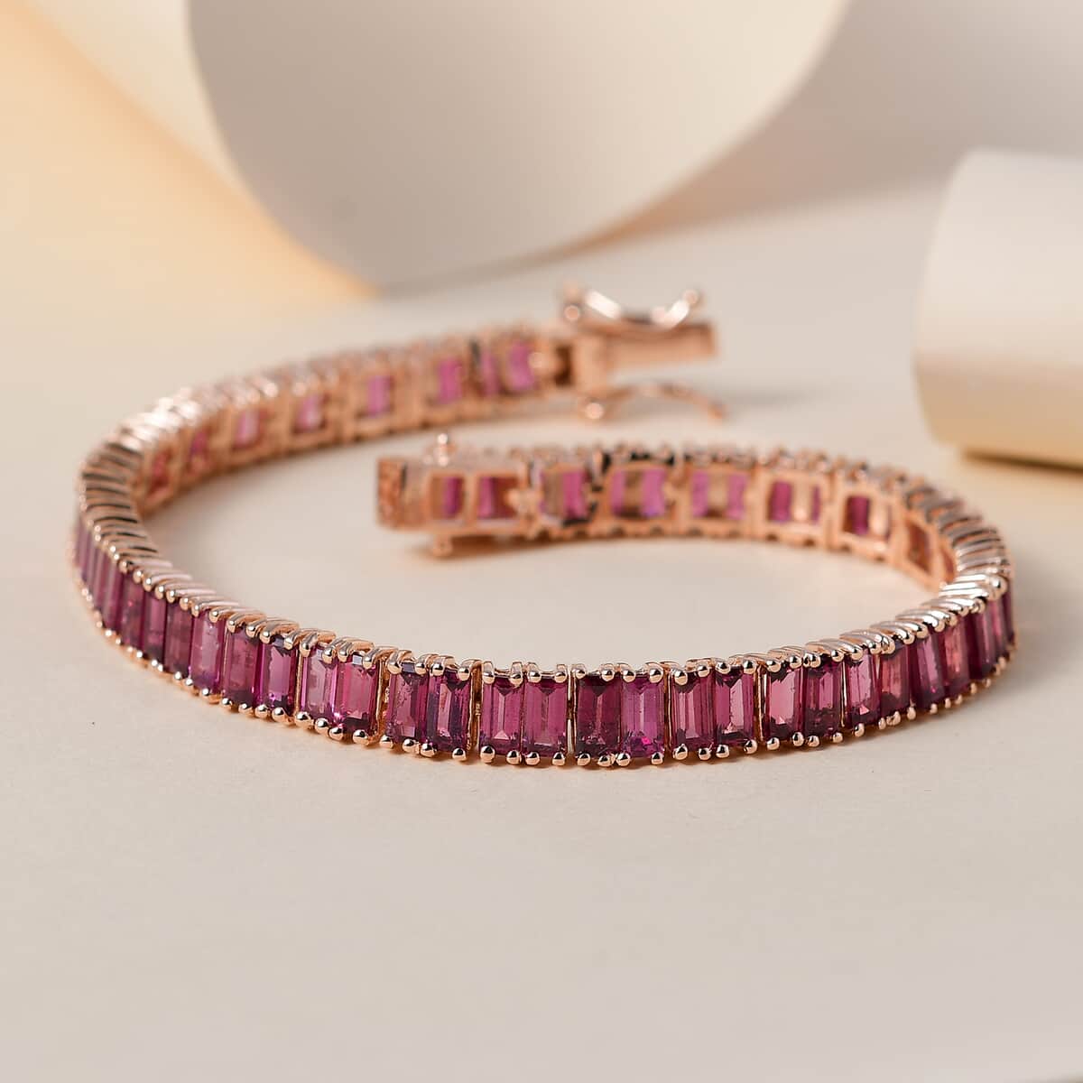 Lotus Garnet Tennis Bracelet in Vermeil Rose Gold Over Sterling Silver (7.25 In) 17.40 ctw image number 1