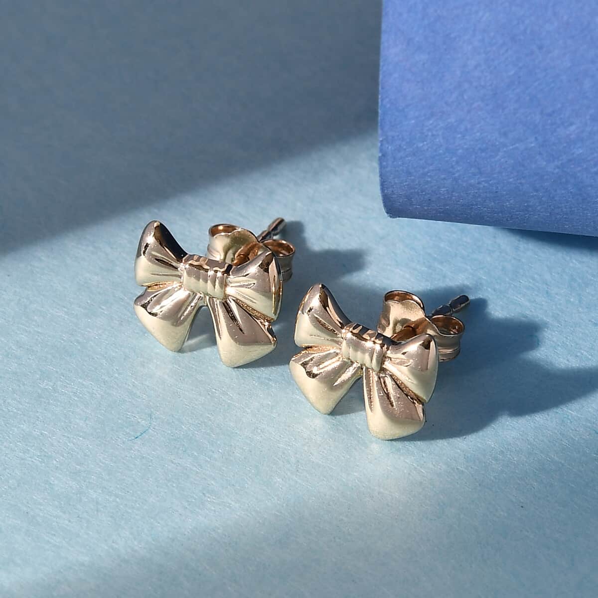 Luxoro 10K Yellow Gold Stud Bow Earrings image number 1