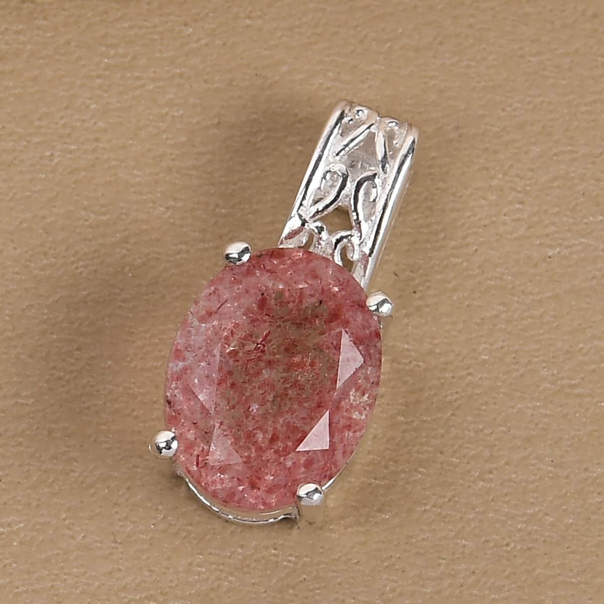 Cherry Quartz Solitaire Pendant in Sterling Silver 1.75 ctw image number 1