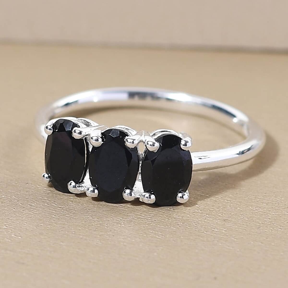 Thai Black Spinel 3 Stone Ring in Sterling Silver (Size 5.0) 1.65 ctw image number 1