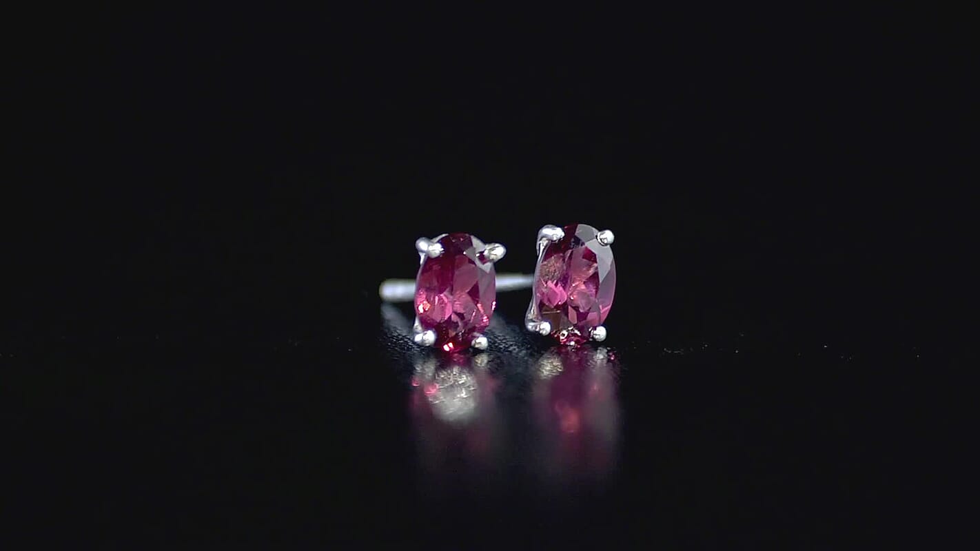 Natural Thai Black Spinel Solitaire Stud Earrings in Sterling Silver 2.00 ctw
