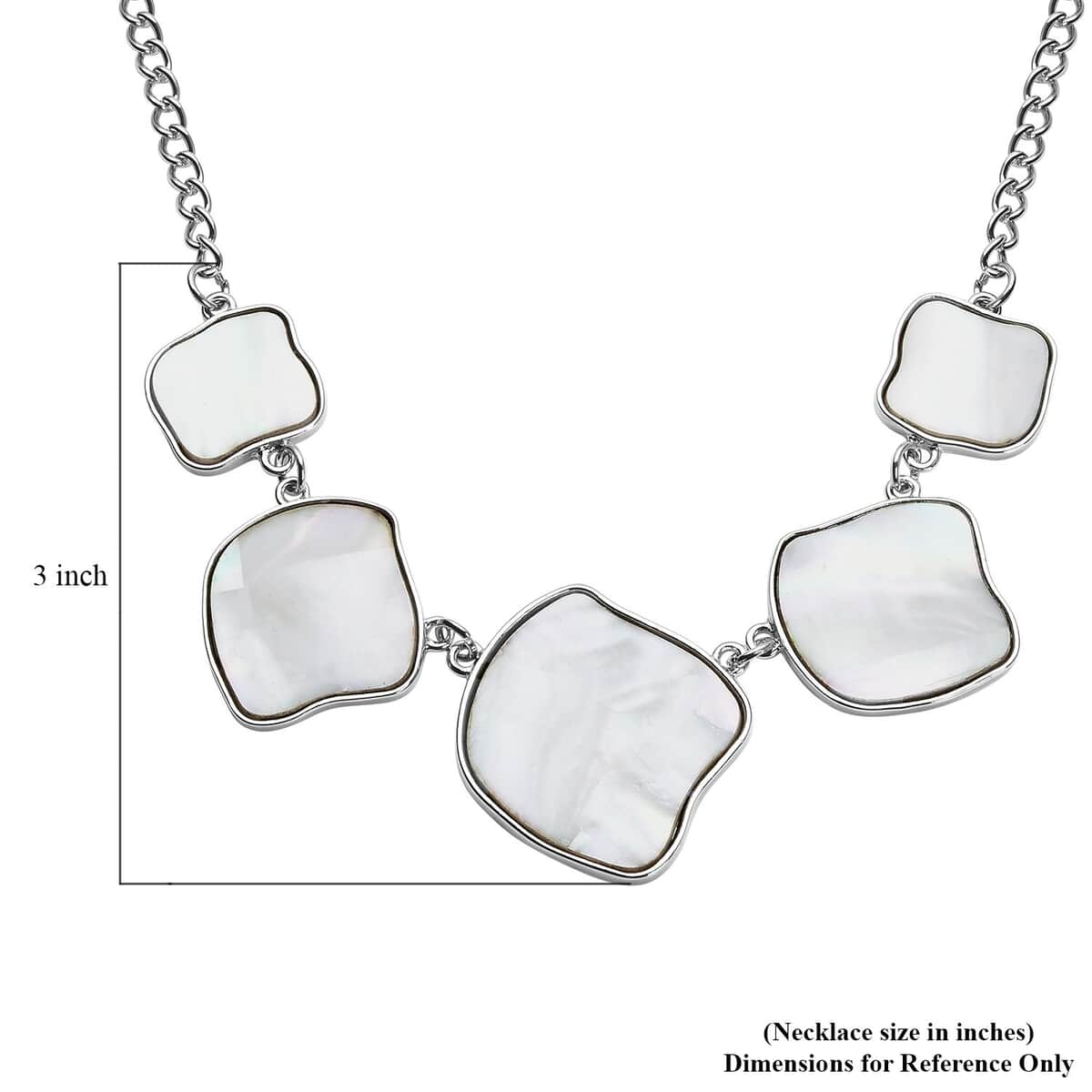 White Shell Necklace 20-22 Inches in Silvertone image number 5