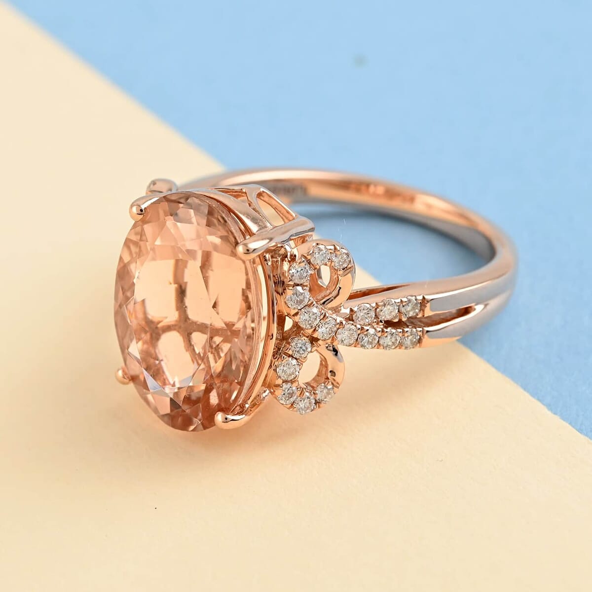Certified and Appraised Iliana AAA Marropino Morganite and G-H SI Diamond 6.20 ctw Ring in 18K Rose Gold (Size 7.0) 5.35 Grams image number 1