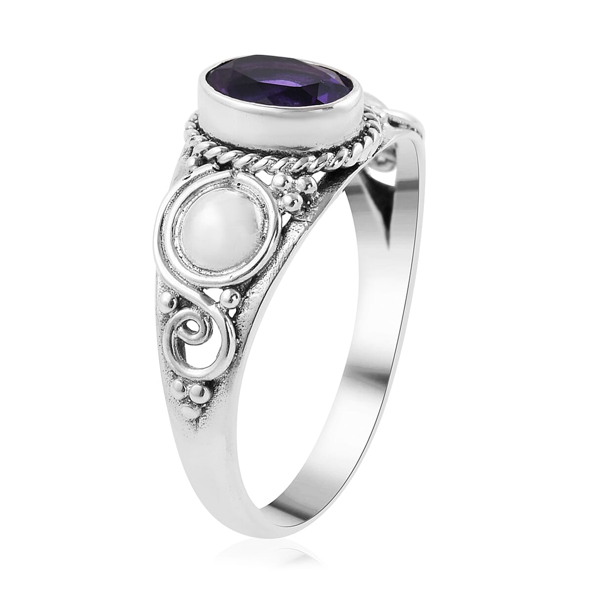 Bali Legacy Lusaka Amethyst Ring in Sterling Silver (Size 10.0) 1.15 ctw