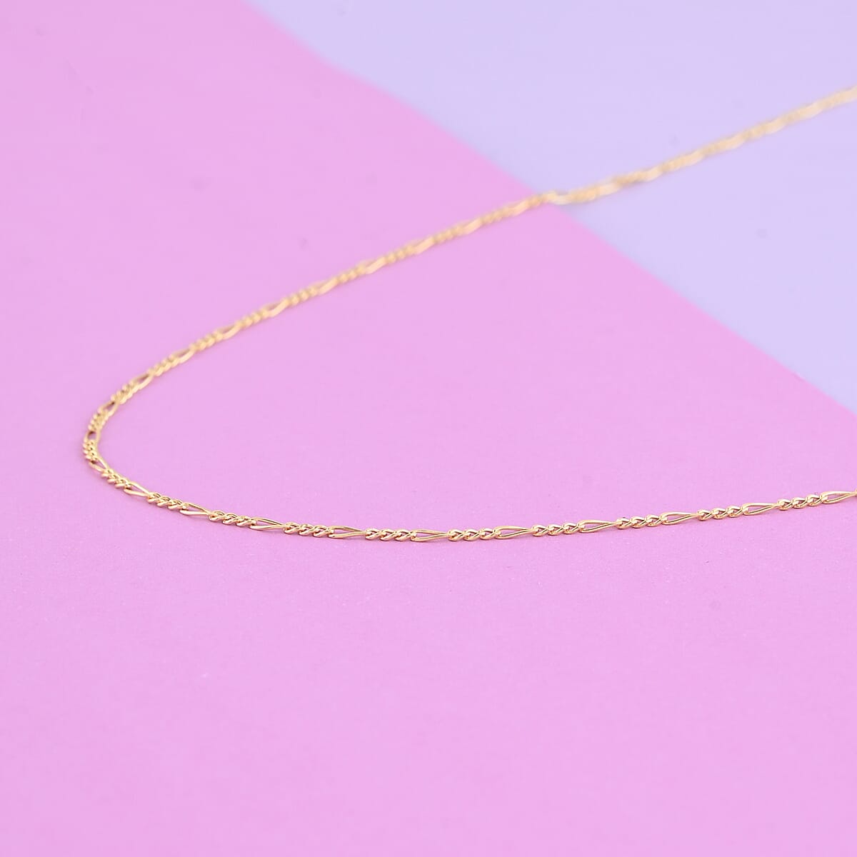 VEGAS CLOSEOUT DEAL Maestro Gold Collection Italian 14K Yellow Gold 1.55mm Figaro Chain Necklace 18 Inches 1.10 Grams image number 1