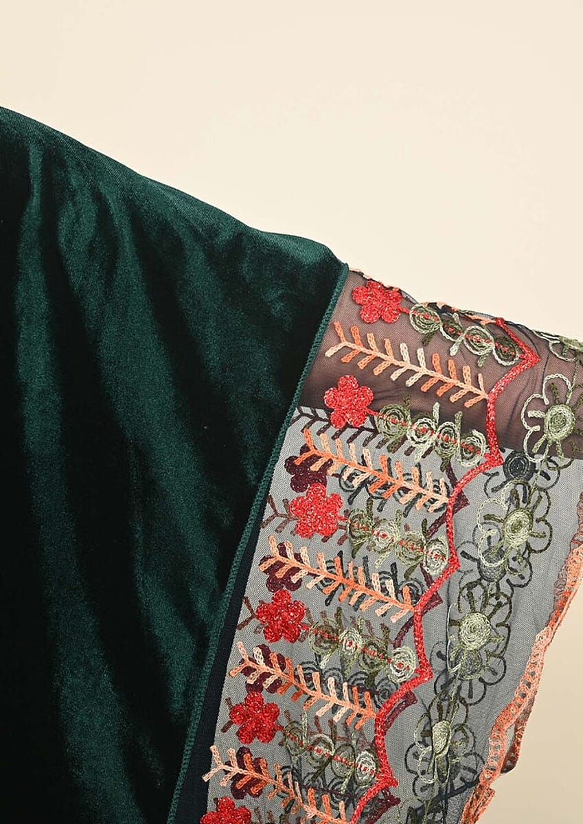Tamsy Emerald Green 100% Polyester Velvet Kimono with Multicolor Floral Embroidered Sleeve image number 3