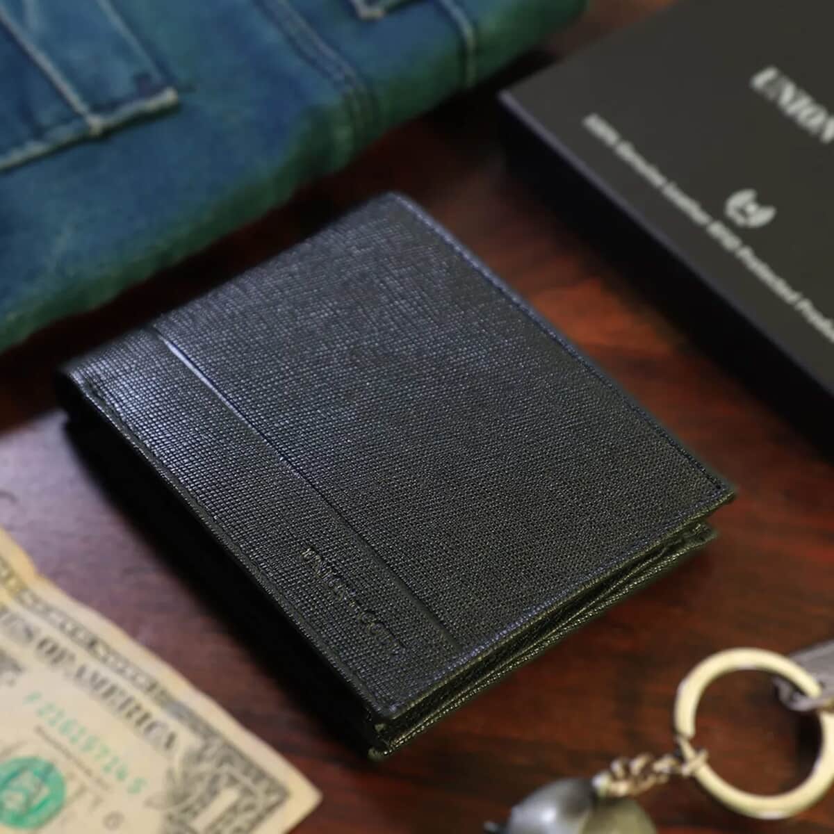 UNION CODE Navy Genuine Leather RFID Bi Fold Men's Wallet | Leather Card Holder Travel Wallet | Leather Purse for Men image number 1