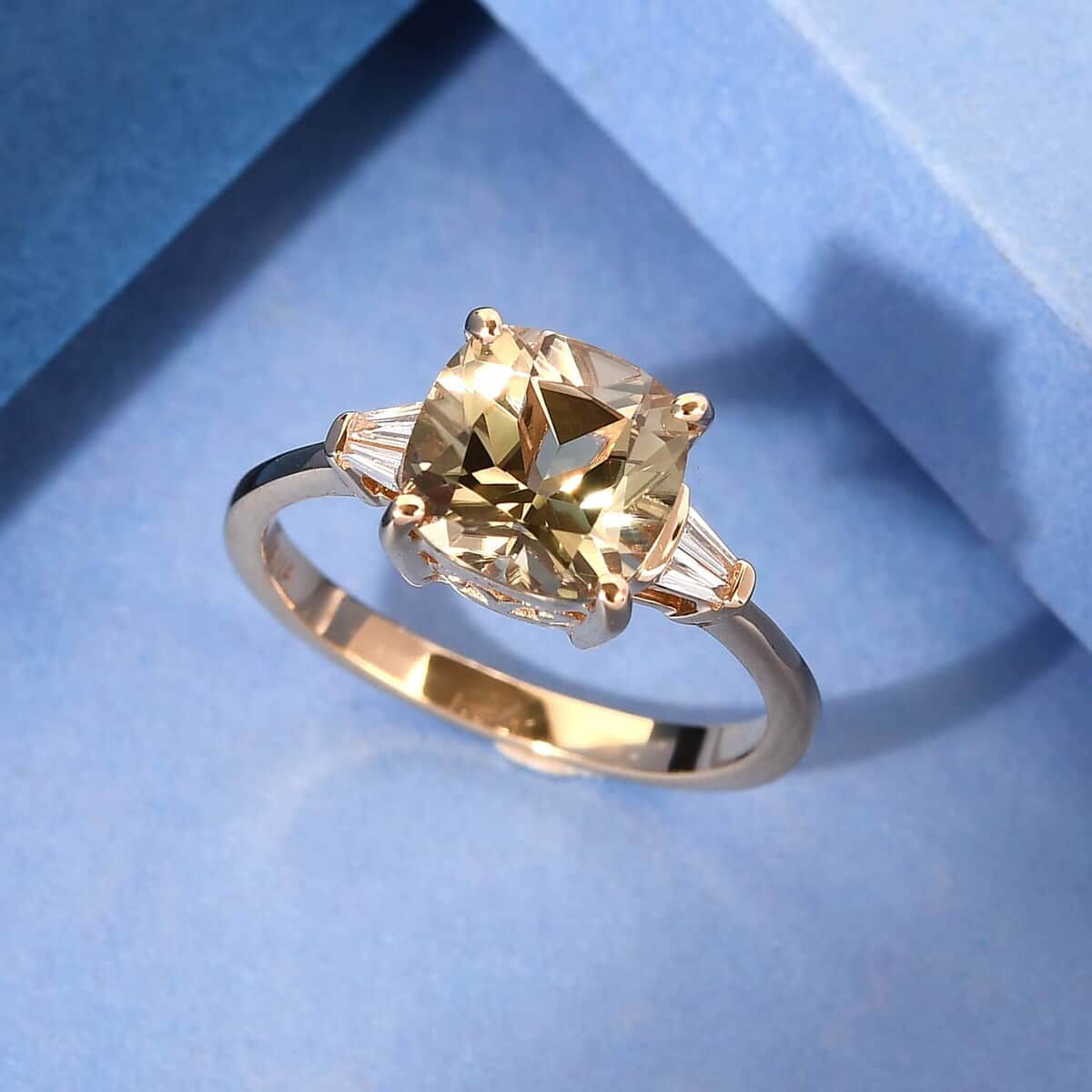 ILIANA 18K Yellow Gold AAA Turkizite and Diamond G-H SI Ring 3.10 Grams 2.60 ctw image number 1