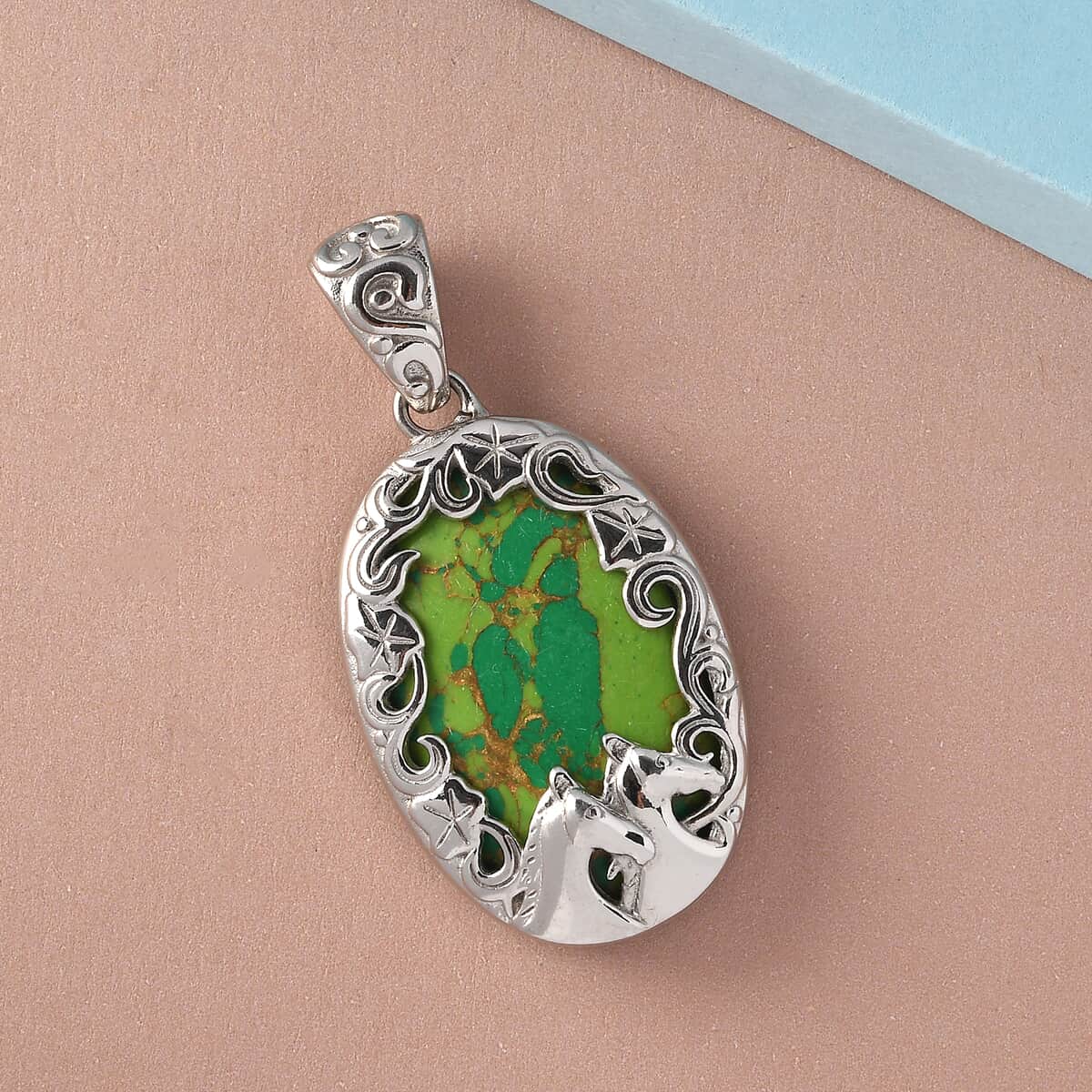 Mojave Green Turquoise Solitaire Pendant in Platinum Over Copper with Magnet 27.60 ctw image number 1