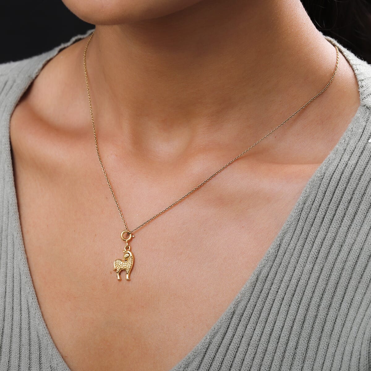Vermeil Yellow Gold Over Sterling Silver Unicorn Charm image number 2