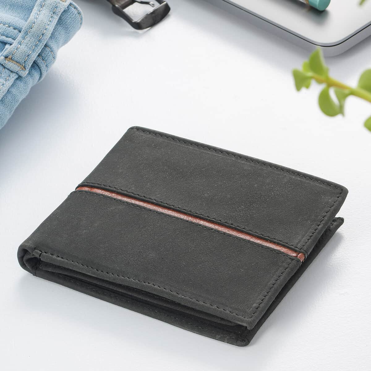 "UNION CODE Genuine Leather Bi Fold Men's Wallet (RFID Protected) SIZE: 4.25(L)x3.25(H) inches COLOR: Black" image number 1