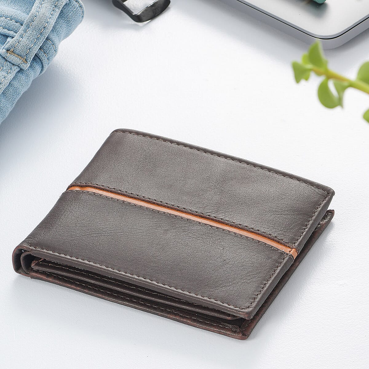 Union Code Brown Genuine Leather Bi Fold Men's RFID Wallet image number 1