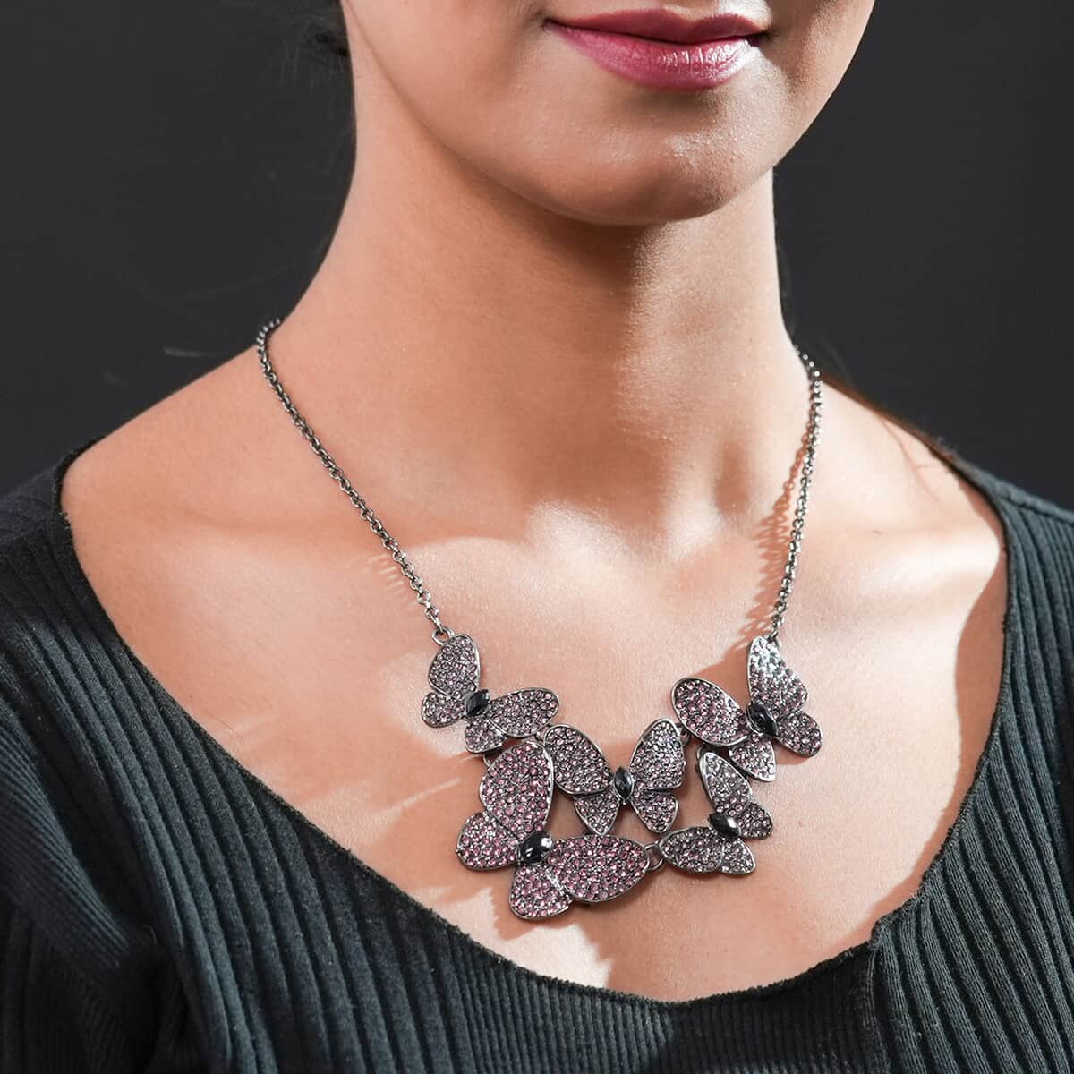 Pink Resin Statement Necklace 17-20 Inches in Black Silvertone image number 2