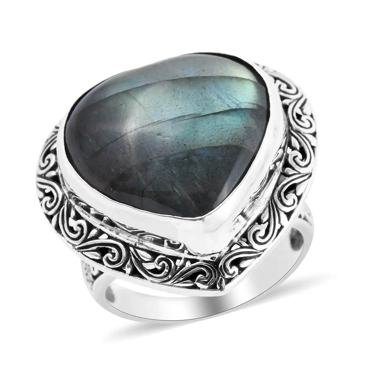 Bali Legacy Malagasy Labradorite Heart Ring, Sterling Silver Ring, Labradorite Ring, Gifts for Her 37.15 ctw (Size 8.0) image number 0