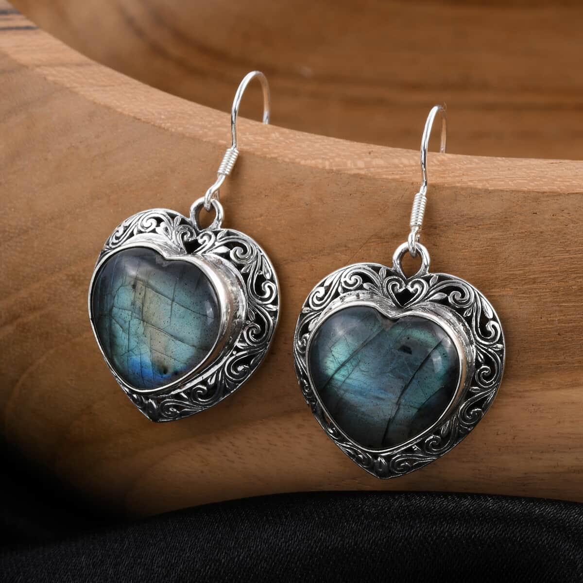 Bali Legacy Malagasy Labradorite Heart Earrings in Sterling Silver 25.00 ctw image number 1