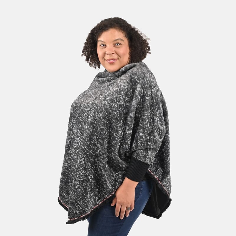 Tamsy Black Faux Fur Scoop Poncho with Lace Border - One Size Fits Most