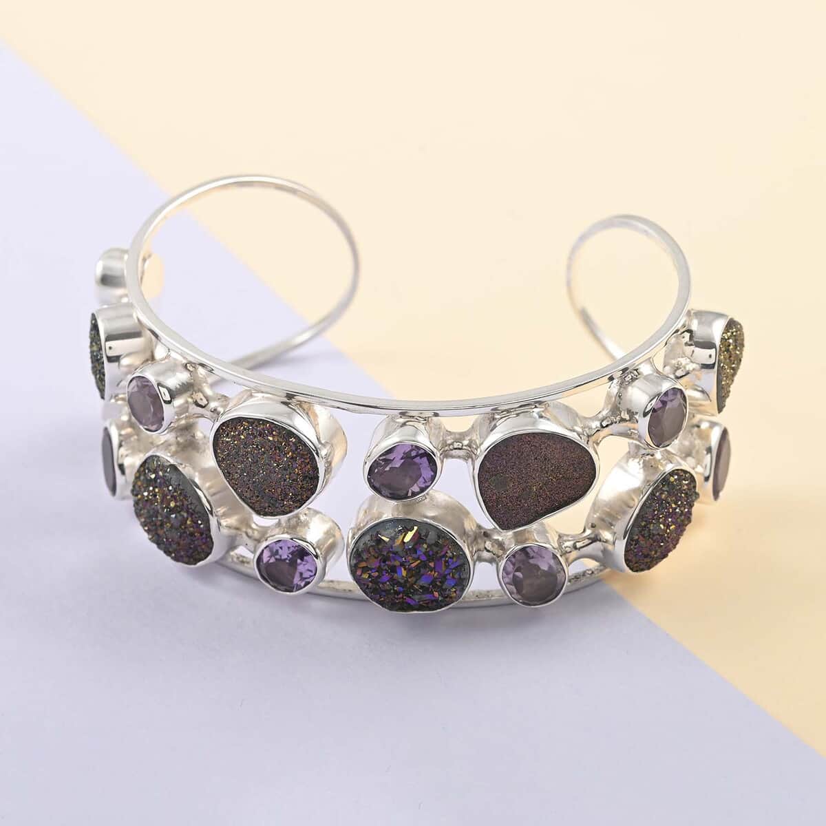 Gold Drusy Quartz and Amethyst Cuff Bracelet in Sterling Silver (7.00 In) 16.00 ctw image number 1