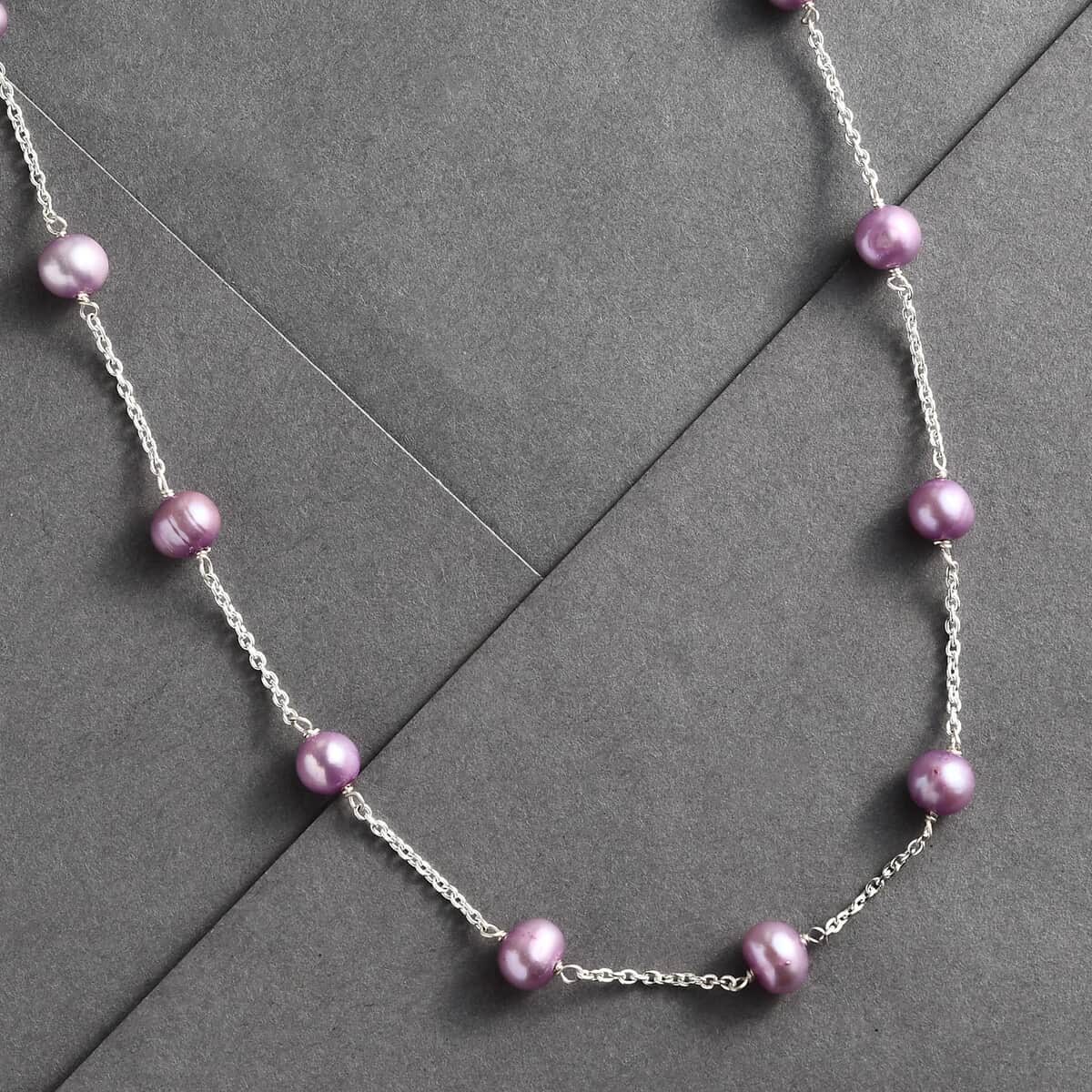 Purple Freshwater Pearl Station Necklace 18 Inches in Sterling Silver image number 1