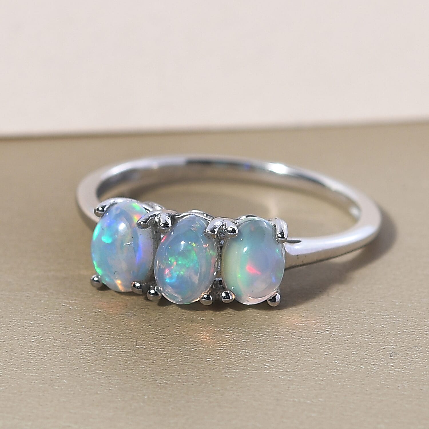 Premium Ethiopian Welo Opal 3 Stone Ring in Platinum Over Sterling Silver (Size 10.0) 0.85 ctw