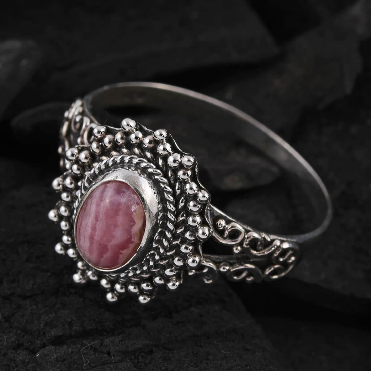 Mother’s Day Gift Bali Legacy Argentinian Rhodochrosite Ring in Sterling Silver (Size 8.0) 1.75 ctw image number 1