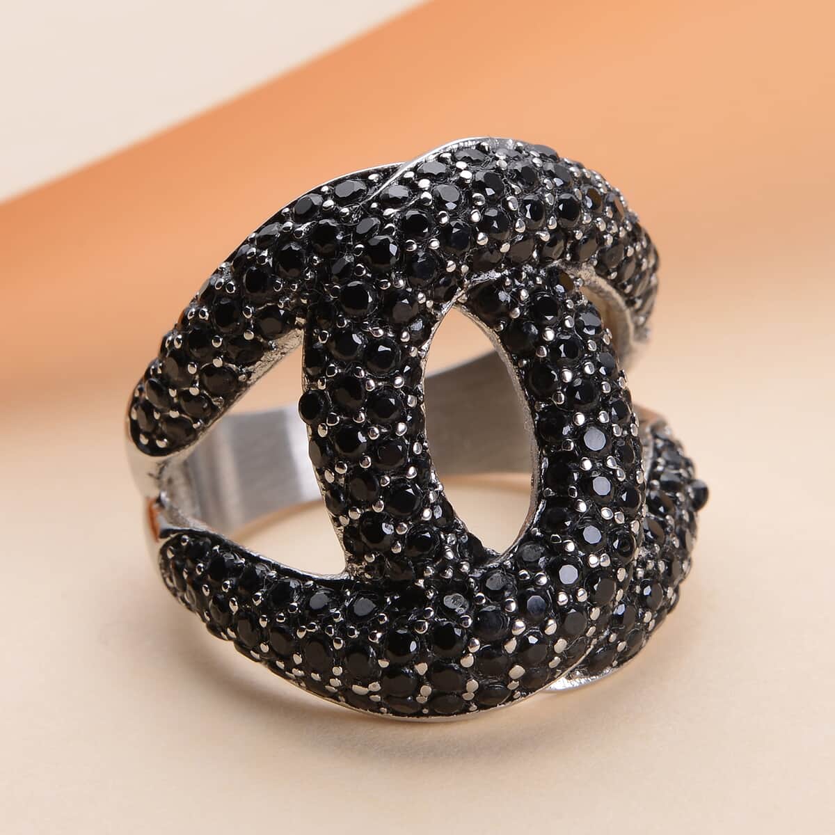 Thai Black Spinel Link Ring in Stainless Steel (Size 7.0) 2.00 ctw image number 1